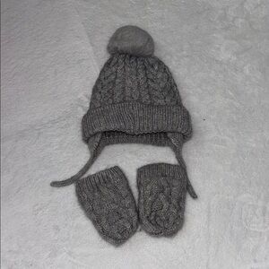 (3 for $10) Primark Cozy Gray Knit Hat and Mittens Set